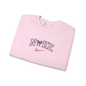 🎀 Light Pink Nike Sweatshirt – embroidered Pink Bow Logo – M to XL – Brand New